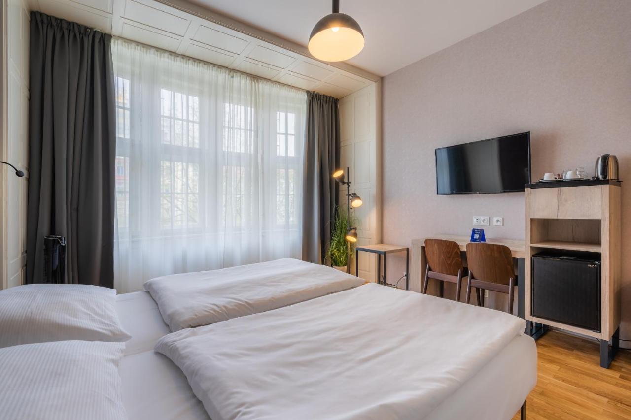 Ea Aparthotel Melantrich براغ المظهر الخارجي الصورة
